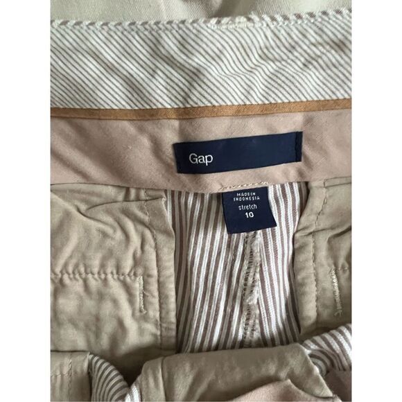 Gap cream and beige striped cropped pants 10 - Picture 2 of 5